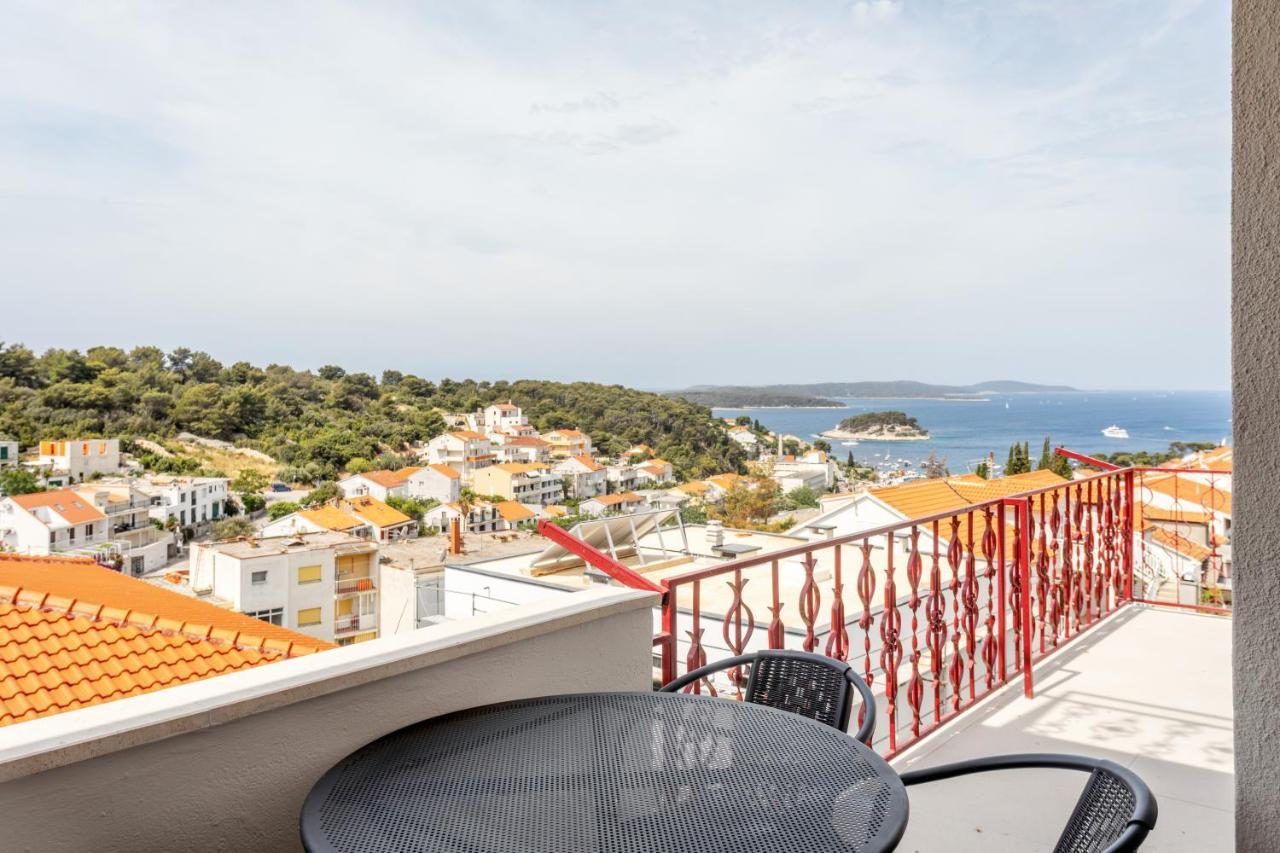 Villa M&M - Zf Hvar Хвар Екстериор снимка